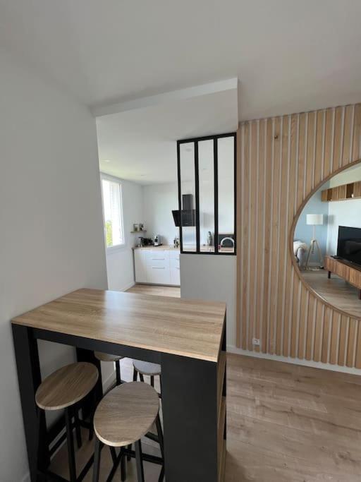 Le Calme - Design - Vue Panoramique Sur La Saone Διαμέρισμα Caluire-et-Cuire Εξωτερικό φωτογραφία